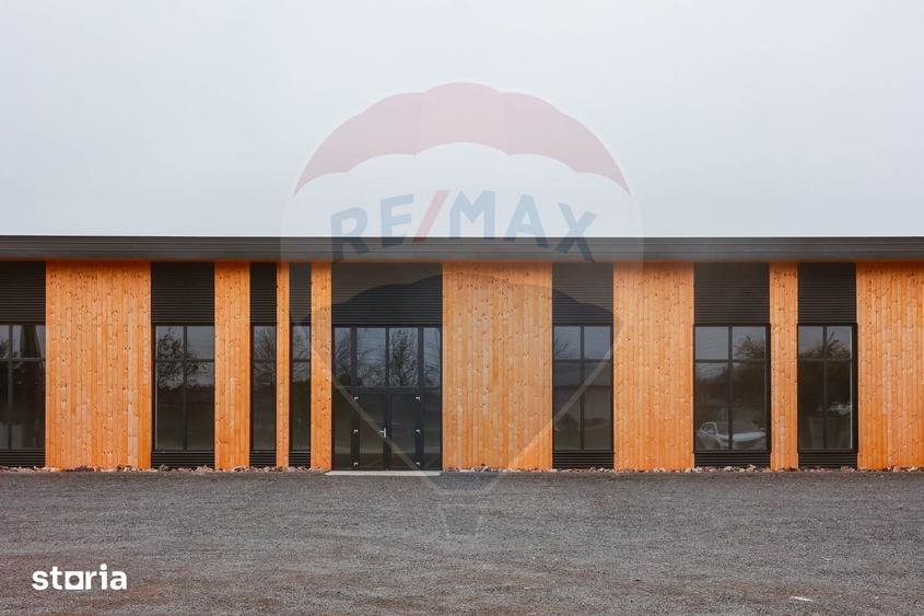 Spațiu comercial, de 450 mp, în Central