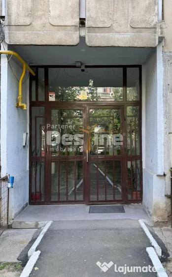 Apartament cu 4 camere decomandat în Crângași