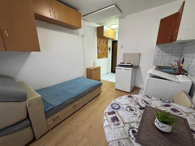 Garsoniera zona Soarelui mobilata si utilata, ingrijita, bloc cu acoperis de tigla - 8