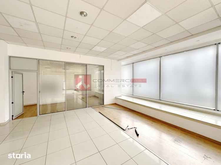 SPATIU COMERCIAL 160 MP I SUPRAFATA VITRATA 16 ML I CENTRUL CIVIC - 7