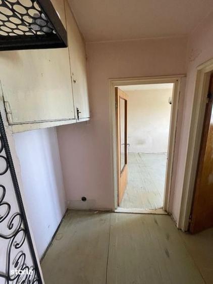 Apartament cu 2 camere decomandat în Berceni
