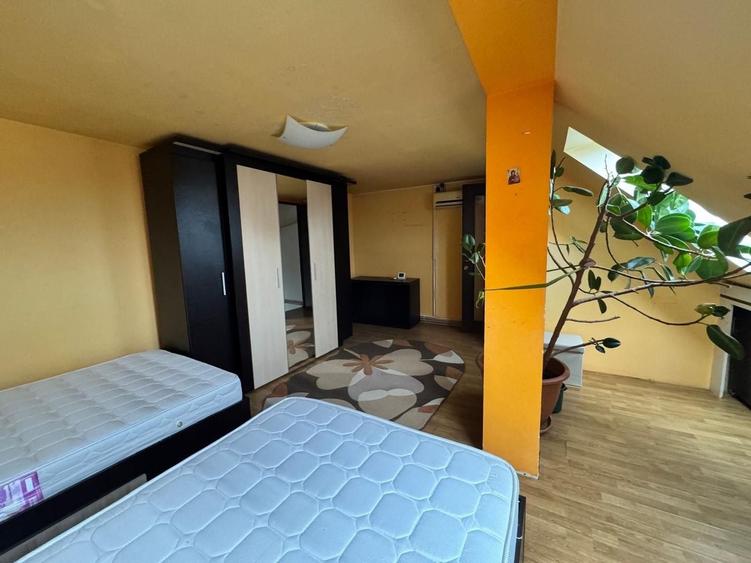 Apartament cu 2 camere semidecomandat, mobilat în Vasile Aaron