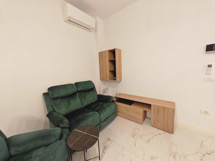 Apartament cu 3 camere decomandat în Giroc