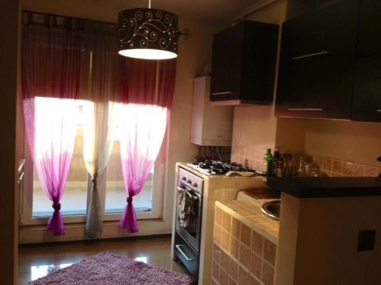 Apartament cu 3 camere decomandat în Dosu Bricii