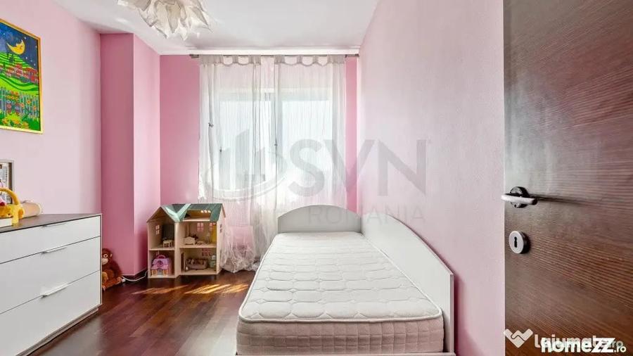 Apartament cu 3 camere decomandat în Victoriei