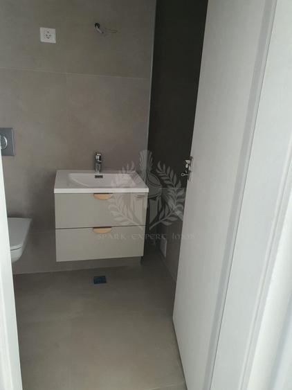 Apartament cu 2 camere decomandat în Albert