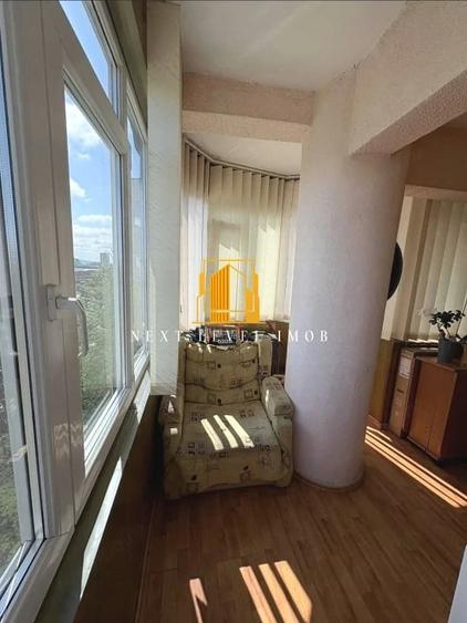 Apartament cu 3 camere decomandat în Bere