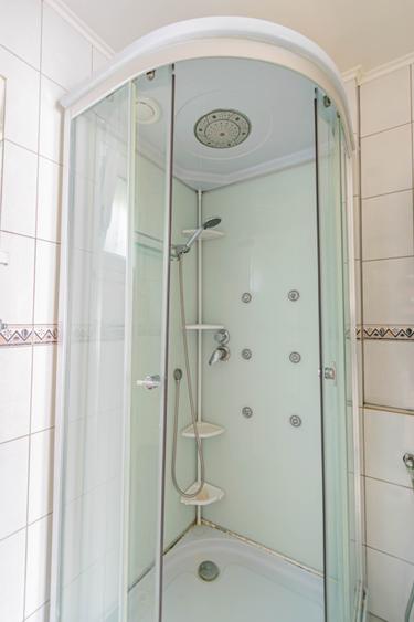 Apartament cu 3 camere decomandat în Corbeanca