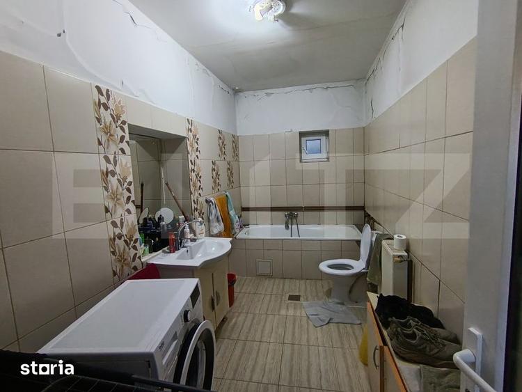Casă cu 3 camere cu Teren 800 Mp în Var