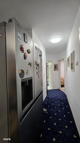 Apartament cu 3 camere în Pantelimon