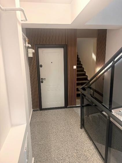 Apartament cu 2 camere decomandat în 1 Mai