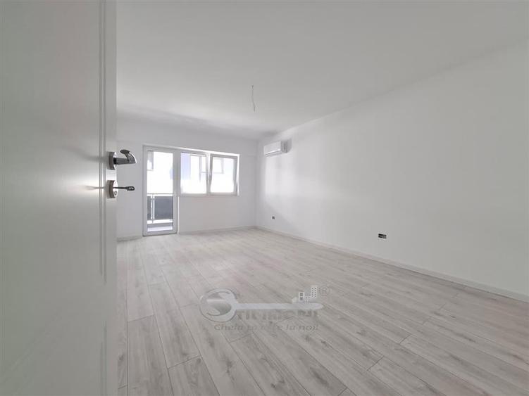 Garsonieră decomandată în Galata