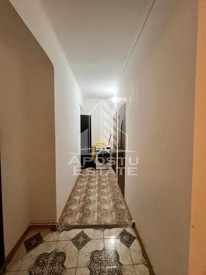 Apartament cu 2 camere decomandat, mobilat în Medicină