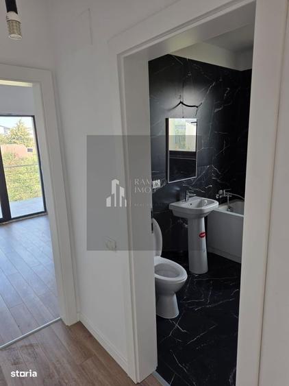 Apartament cu 3 camere decomandat în Drumul Găzarului