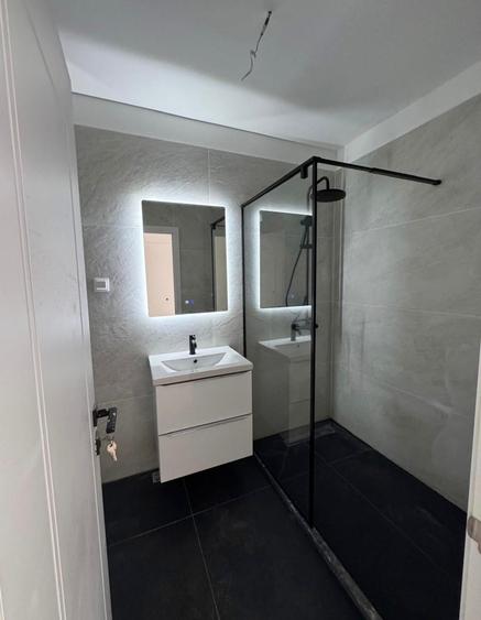 Apartament cu  2camere,finisat,etaj intermediar,parcare,zona Eroilor - 4