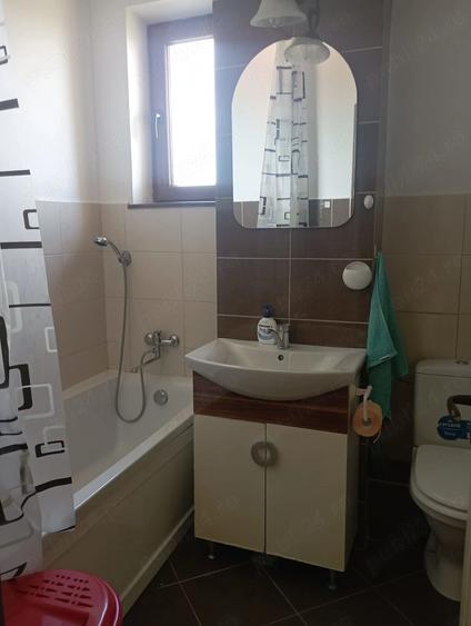 Apartament 3 camere 2 bai - boxa si loc de parcare pe teren privat Zavoi Deva - 4