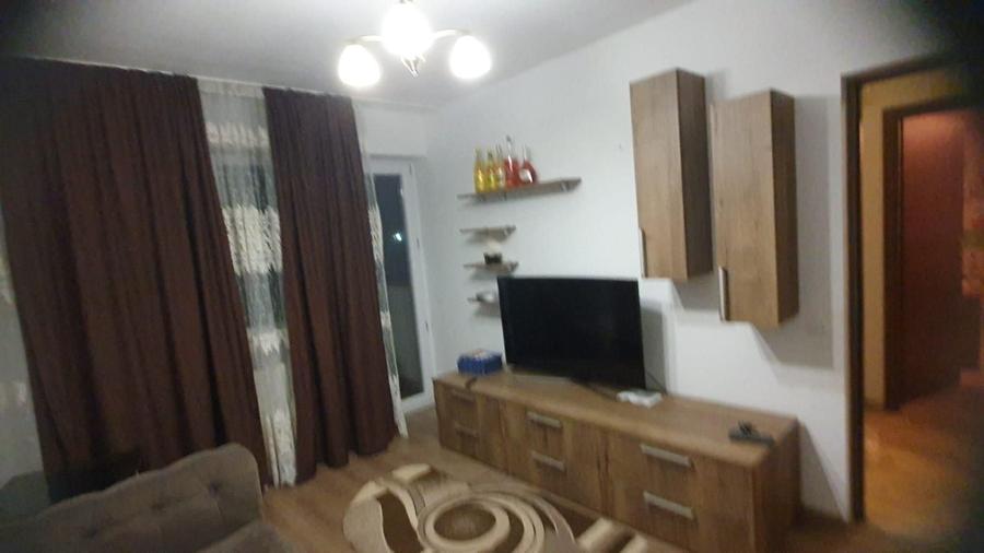 Apartament doua camere de inchiriat etaj 1 - 4