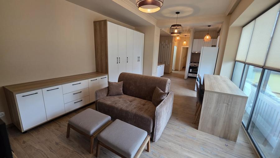 Apartament cu 2 camere în Decebal