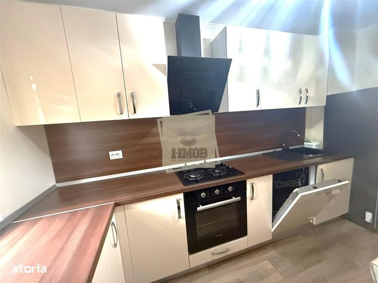 Apartament cu 3 camere decomandat, mobilat în Calea Dumbrăvii