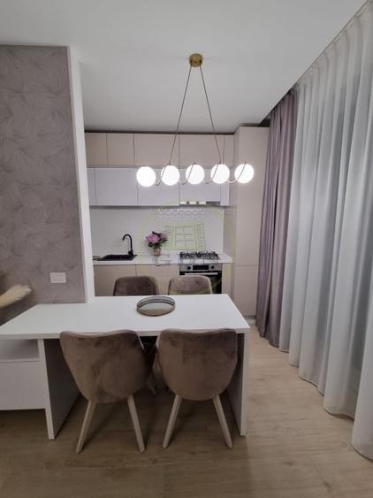 Apartament cu 2 camere decomandat în Mamaia