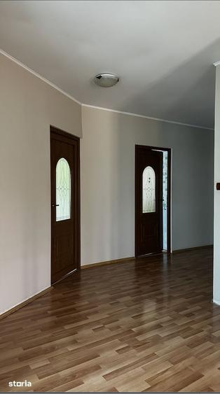 Casă cu 6 camere cu Teren 760 Mp în Orașul Vechi