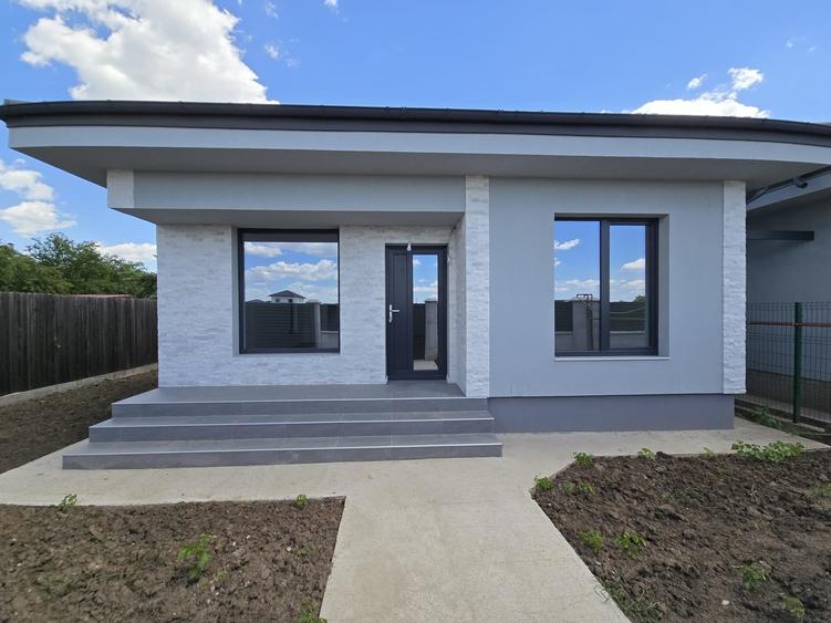 Casă individuală cu 3 camere cu Teren 270 Mp în Berceni