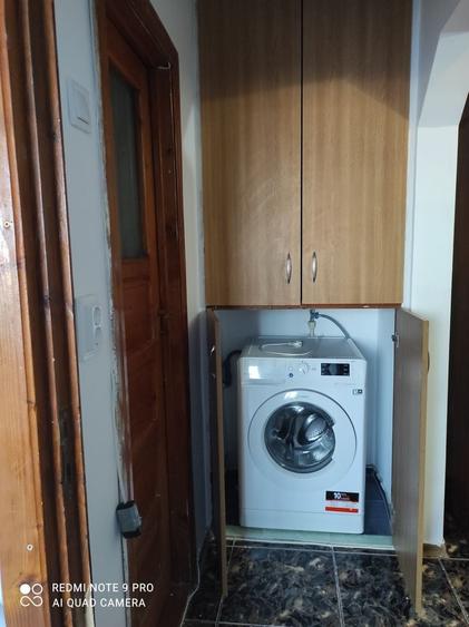 Apartament cu 2 camere decomandat în Lacu
