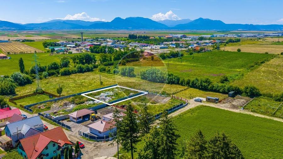 Teren Construcții intravilan de 1252 mp, în Prejmer