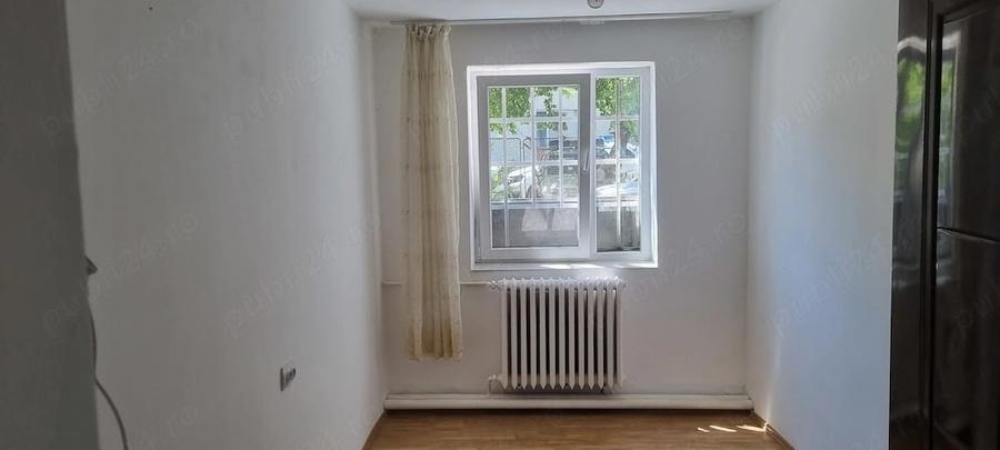 Camera camin, zona Bularga, parter, posibilitate baie proprie. 17000 euro negociabil - 2
