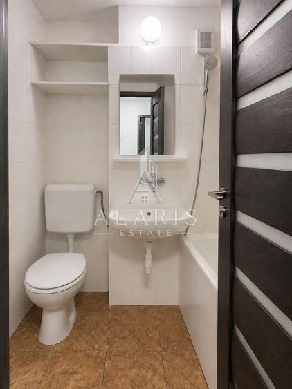 Apartament cu 3 camere semidecomandat, mobilat în Dacia