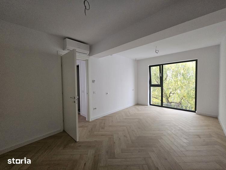 Apartament cu 4 camere în Central