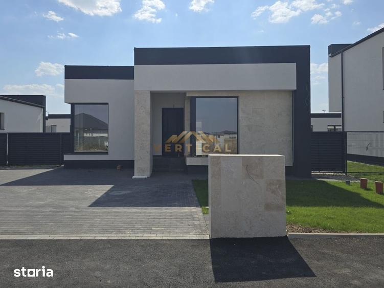 Casă cu 3 camere cu Teren 347 Mp în Vidra