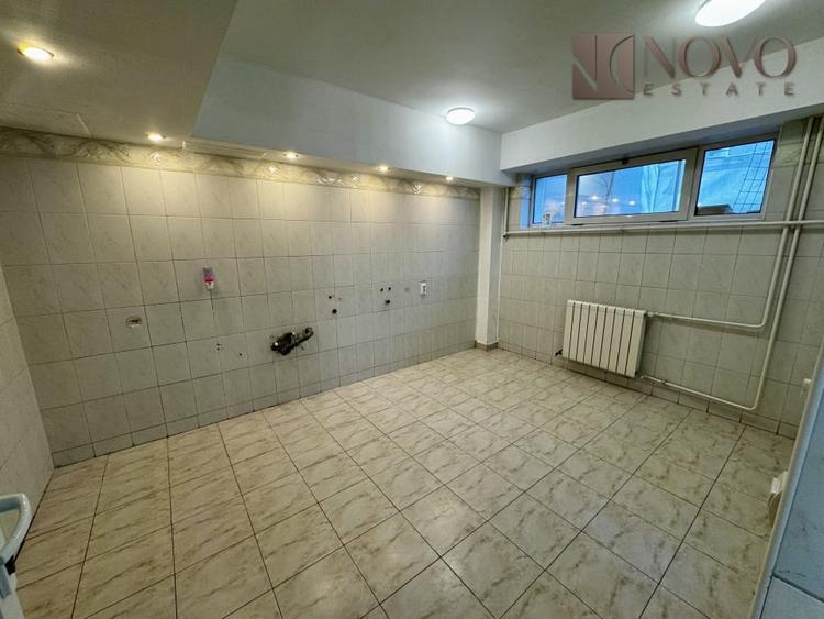 Duplex cu 8 camere cu Canalizare în Băneasa