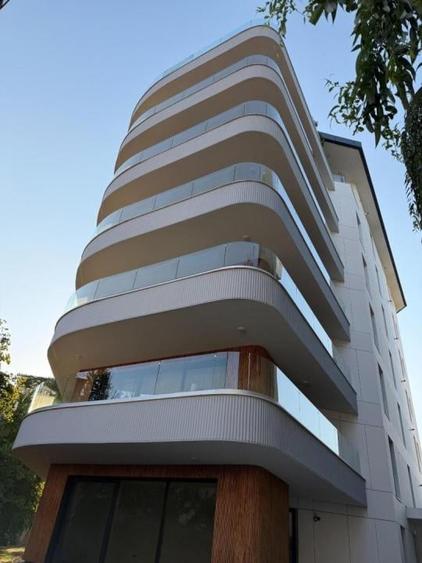 Apartament cu 3 camere, mobilat în Cotroceni