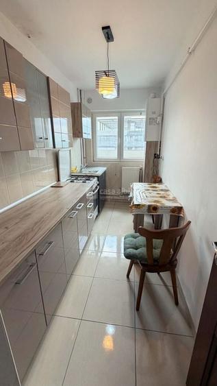 Apartament cu 2 camere semidecomandat, mobilat în Copou