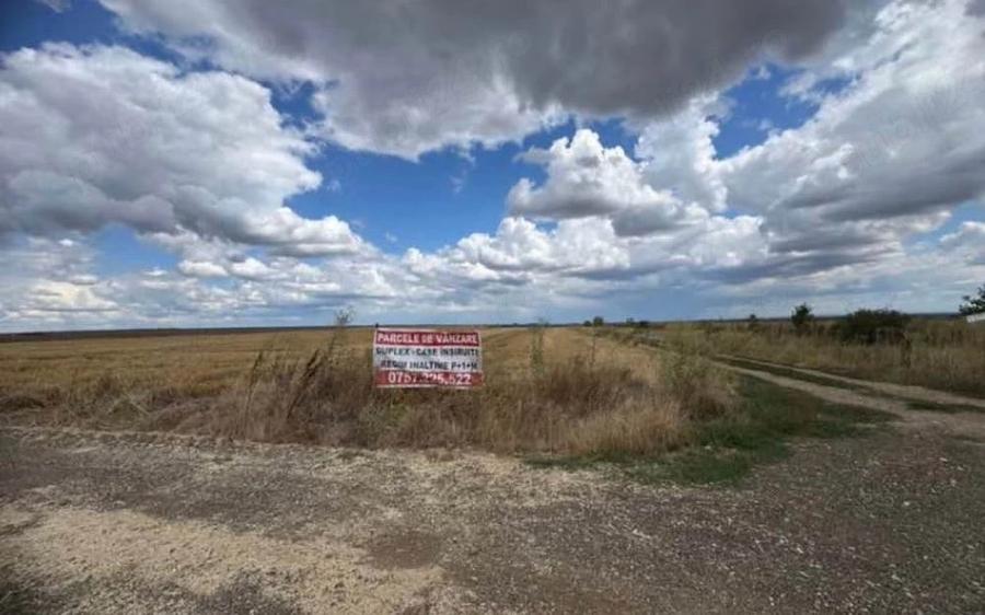 Teren de 1000 mp, în Central