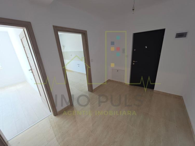 Apartament la parter cu balcon. Bucatarie separata. Loc de parcare - 4