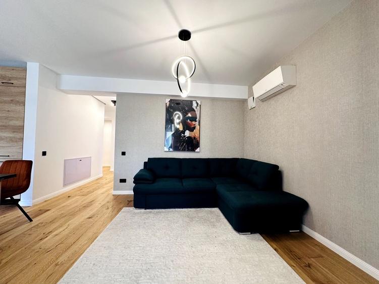 Apartament cu 3 camere decomandat, mobilat în Aviației