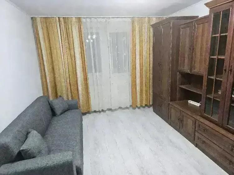 Apartament cu 2 camere decomandat în Berceni