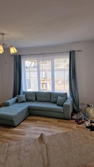 Duplex cu 4 camere cu Canalizare în Central
