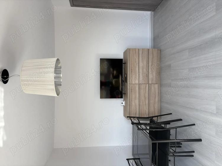 Apartament cu 2 camere nedecomandat în 14 Mai