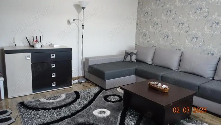Apartament cu 2 camere decomandat în Central