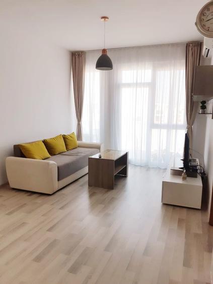 Apartament cu 2 camere semidecomandat în Central