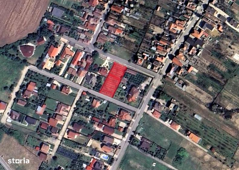 Spațiu comercial, în Sânmartin