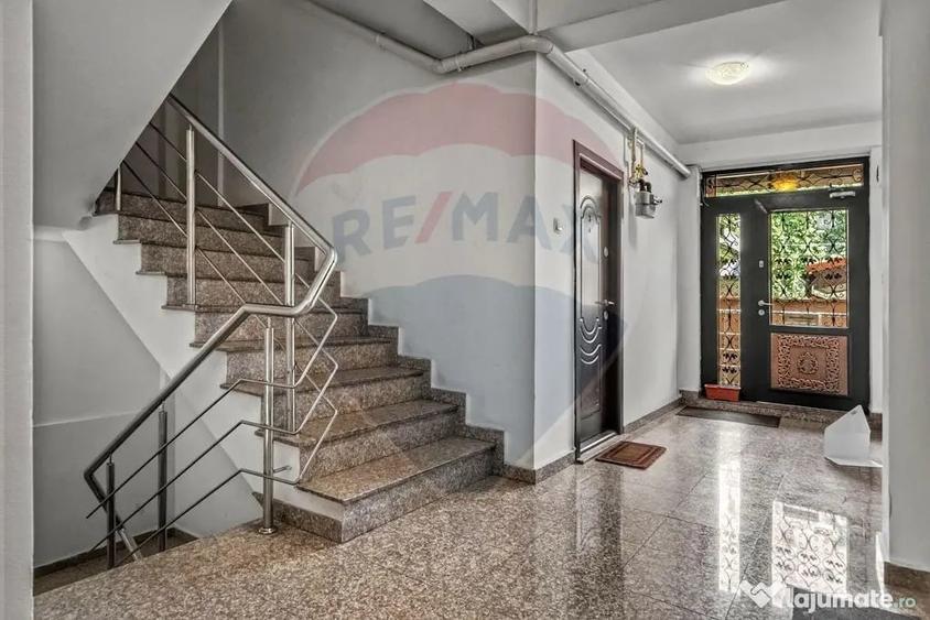 Apartament cu 2 camere decomandat în Jiului