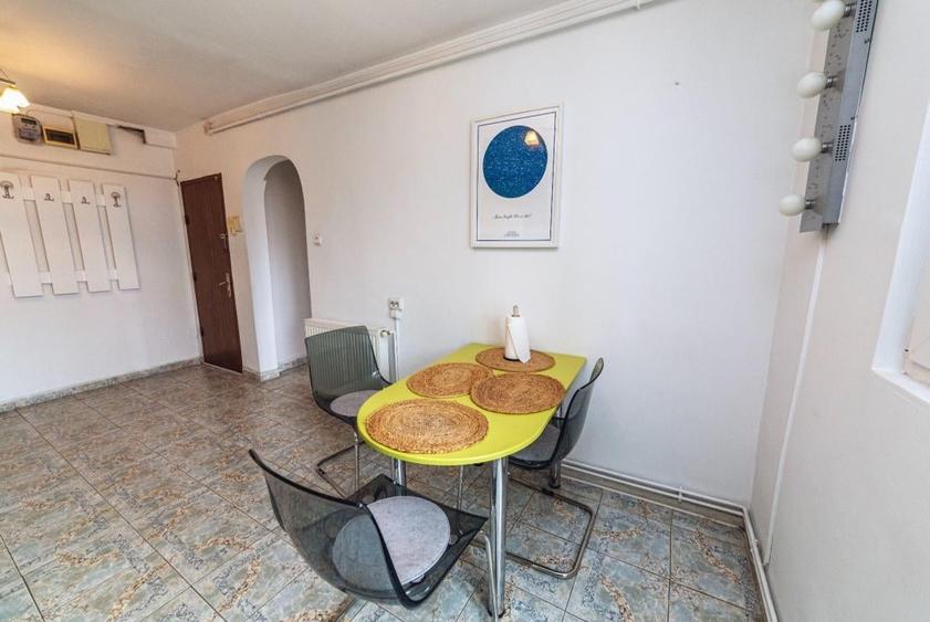 Apartament cu 3 camere semidecomandat, mobilat în Militari