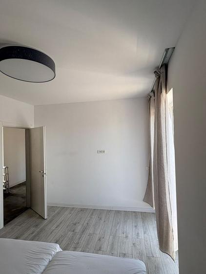 Apartament cu 2 camere semidecomandat, mobilat în Giroc