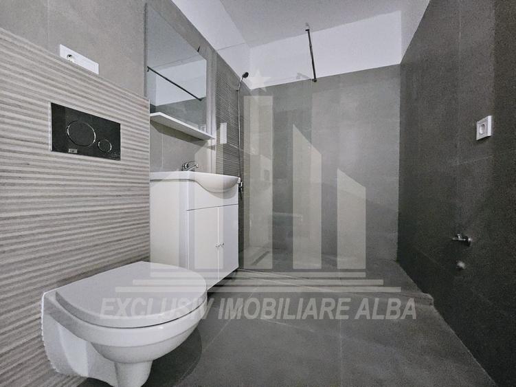 Garsonieră decomandată în Cetate