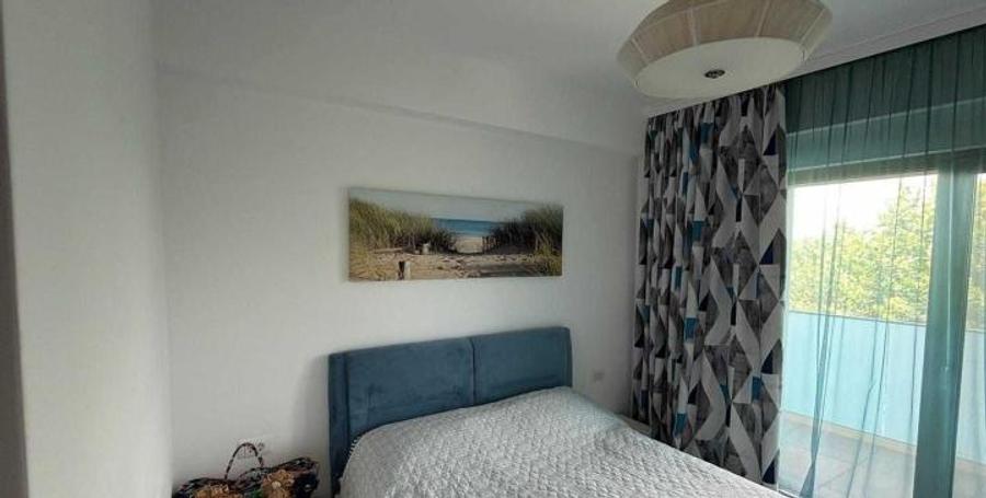 Apartament cu 3 camere în Mamaia
