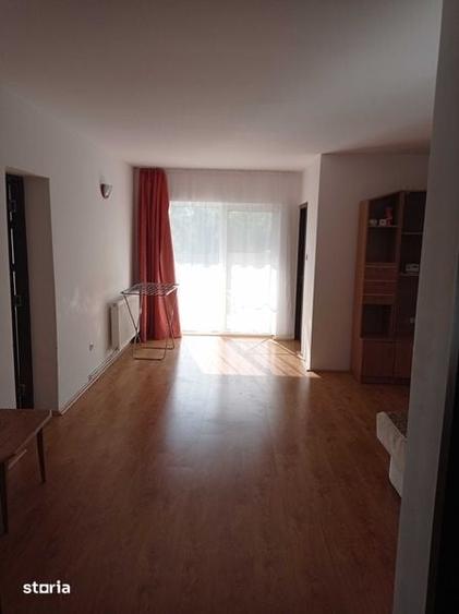 Apartament de inchiriat! - 1